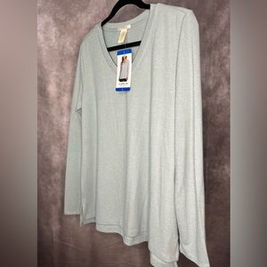 NWT Matty M Soft Knit V-Neck Shirt | Sz Lg